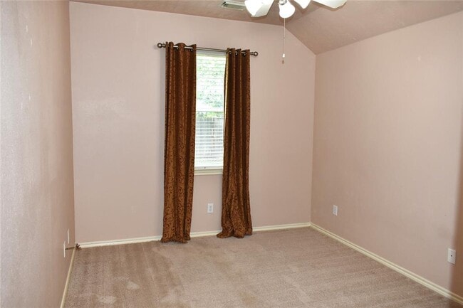 Building Photo - 18314 Manorcliff Ln