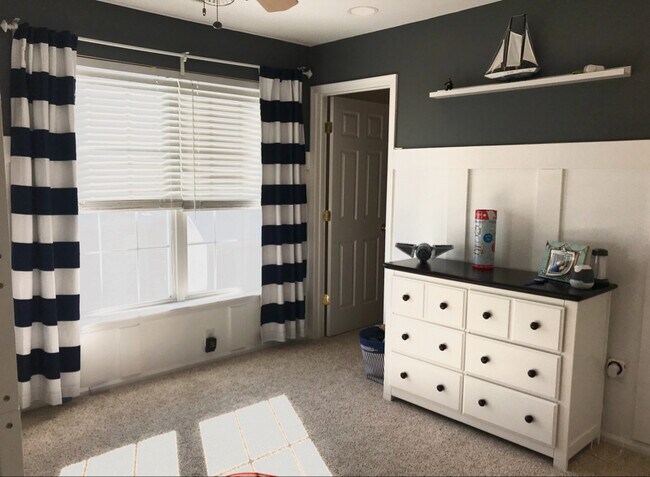 Building Photo - 502 Bright Meadow Dr
