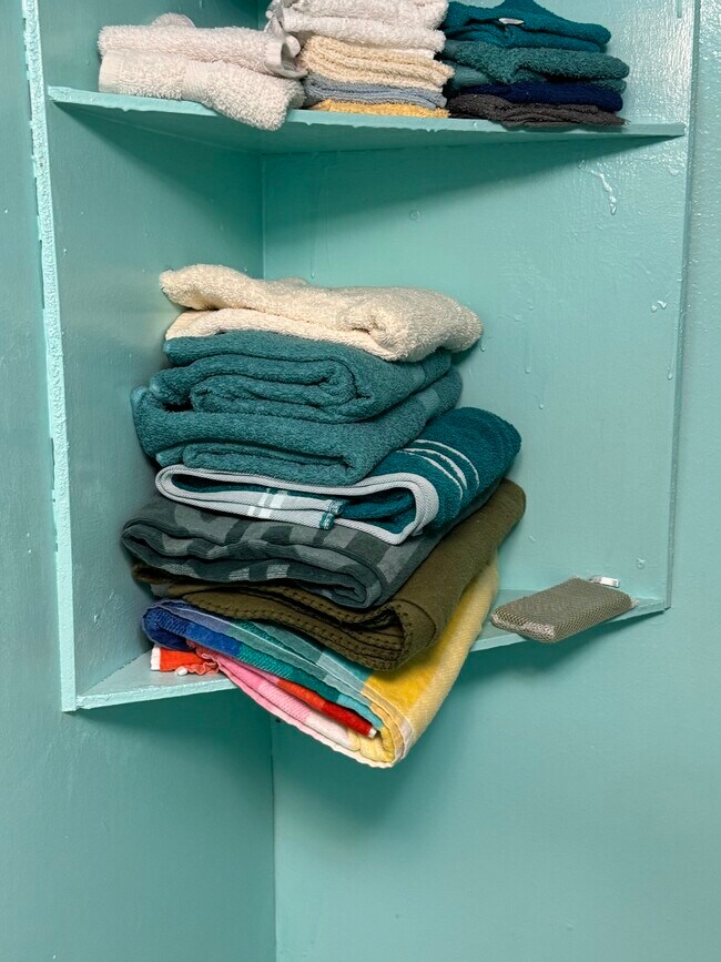 Linen Shelf - 801 Miller St