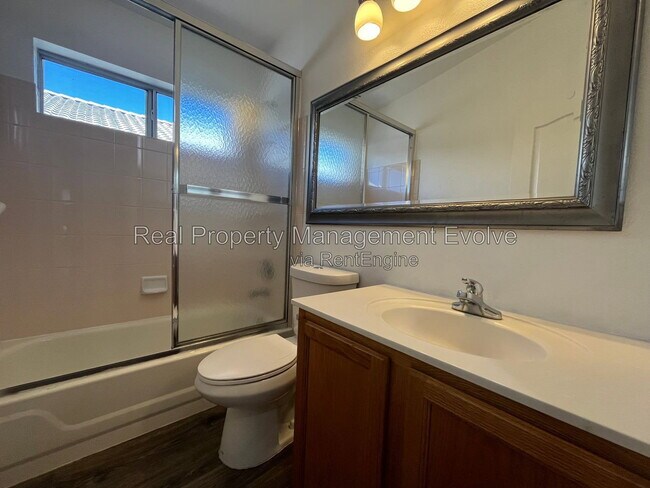Building Photo - 6246 W Blackhawk Dr