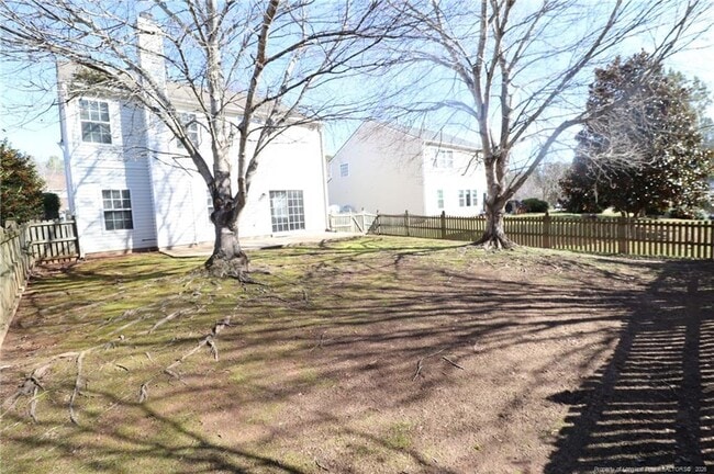 Building Photo - 100 Beverstone Dr