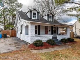 Building Photo - 502 Washburn Ave