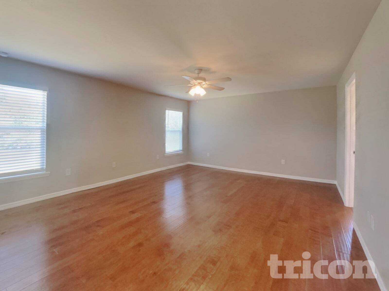 Building Photo - 23183 Burlingame Ave