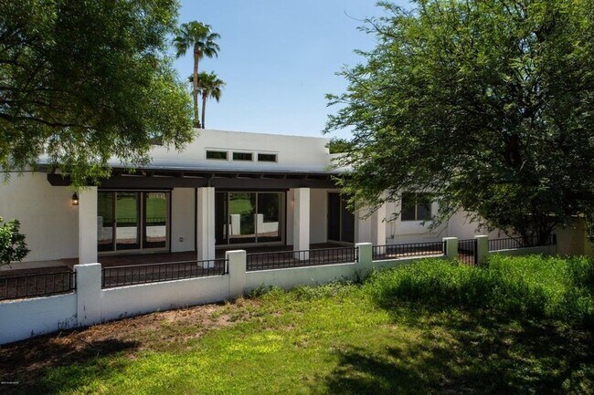 Building Photo - 1383 N Calle Hermosa