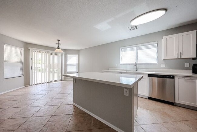 Building Photo - Introducing a stunning 4-bedroom, 2.5-bath...