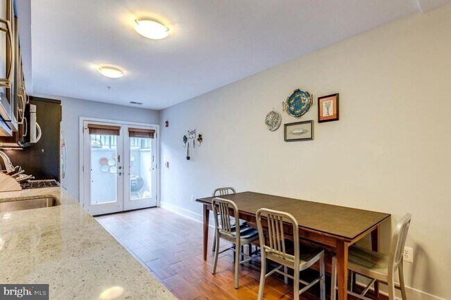 Building Photo - 3465 14th St NW