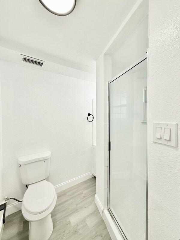 Building Photo - 3250 Coldwell Dr