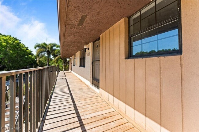 Building Photo - 5273 Treetops Dr