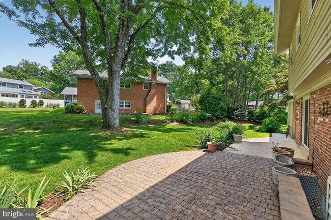 Building Photo - 6905 Stonewood Ct