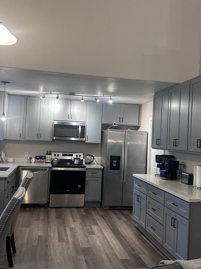 Building Photo - 8705 133rd St Ct E