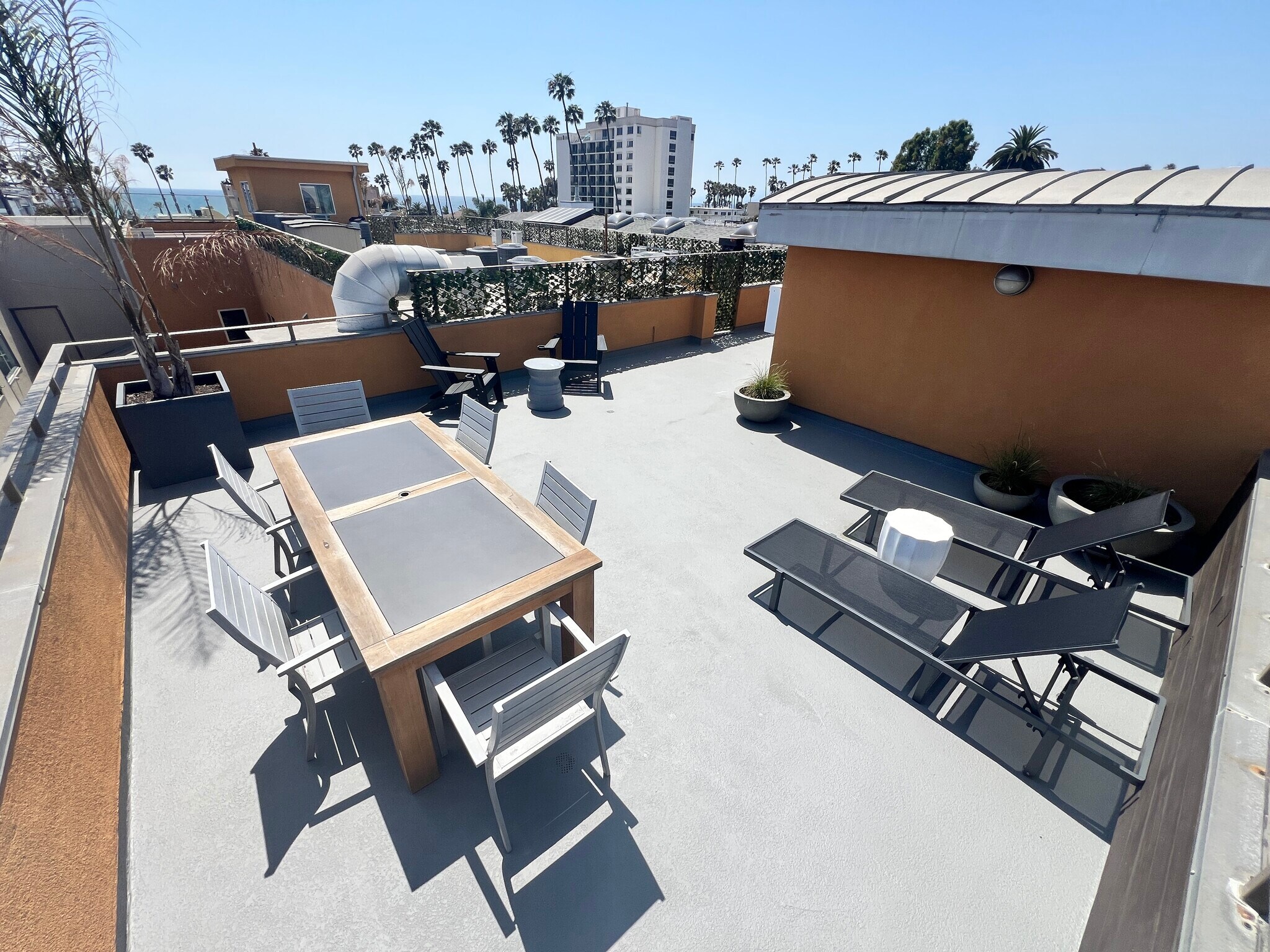 rooftop common area - 2216 Main St
