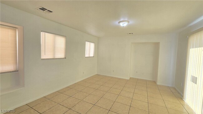 Building Photo - 2954 Savers Ct