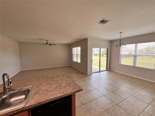 Building Photo - 25524 Lambert Ln