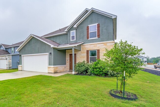 Building Photo - SPACIOUS 4-BEDROOM HOME IN BELLA ROSA