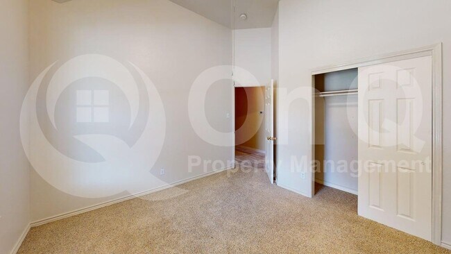 Building Photo - 131 Sweetgum Dr