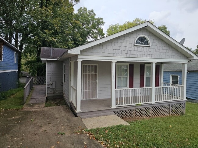 Building Photo - 1173 Moton Ave SW