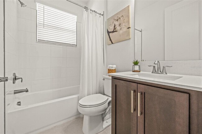 Building Photo - 32565 Veneto Pl
