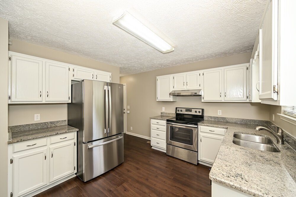 Building Photo - 6005 Bradford Hills Dr