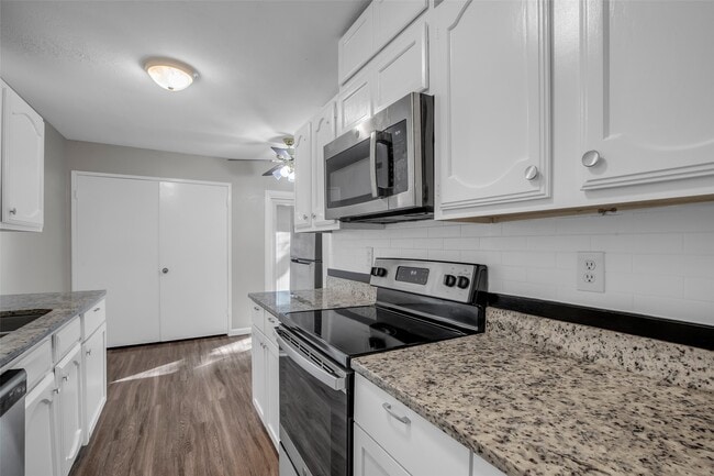 Building Photo - 6731 Gettysburg Dr