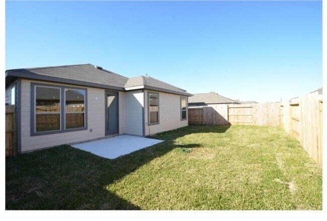 Building Photo - 20910 Westgreen Spgs Dr