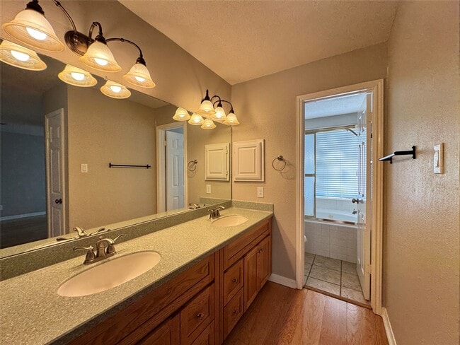 Building Photo - 3406 Swift Creek Ct