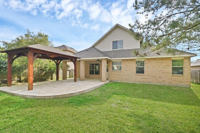 Building Photo - 107 Autumn Forest Ln