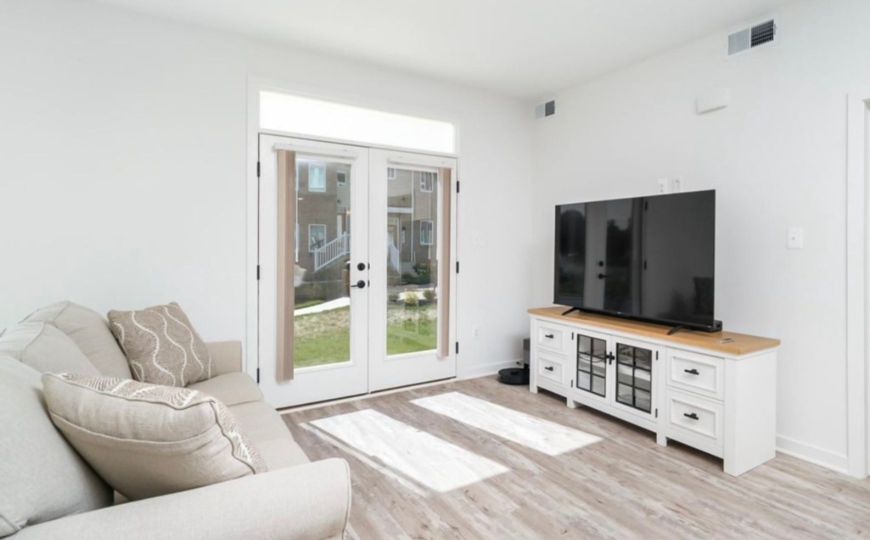 Building Photo - 1618 Blacksmith Wy