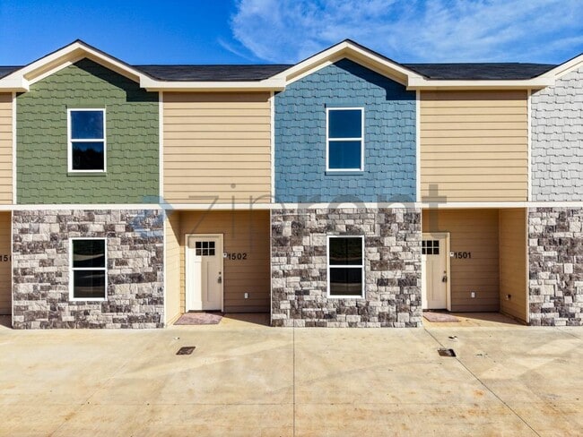 Building Photo - 150 Breanna Way