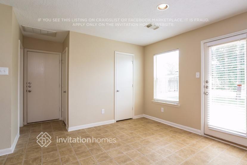 Building Photo - 3622 Fuller Bluff Dr