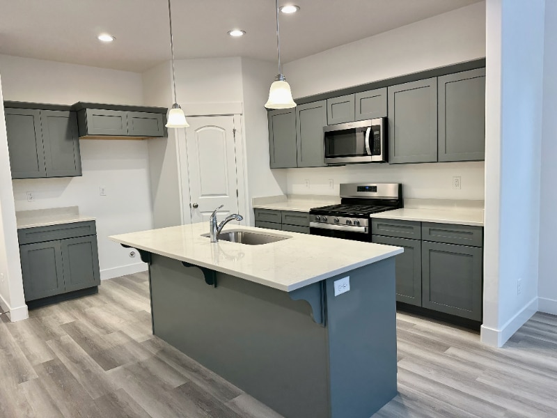 Building Photo - 4558 W Watchmen Wy