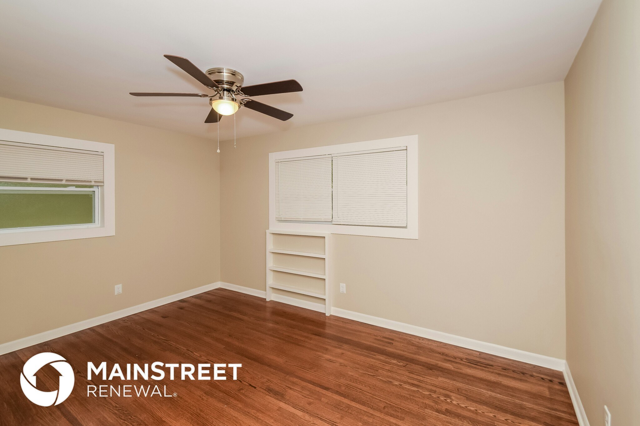 Building Photo - 428 18th Ct NW