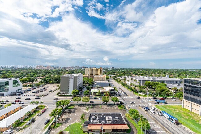 Building Photo - 117 NW 42nd Ave