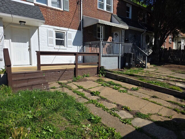 Building Photo - 17 Paynter Dr