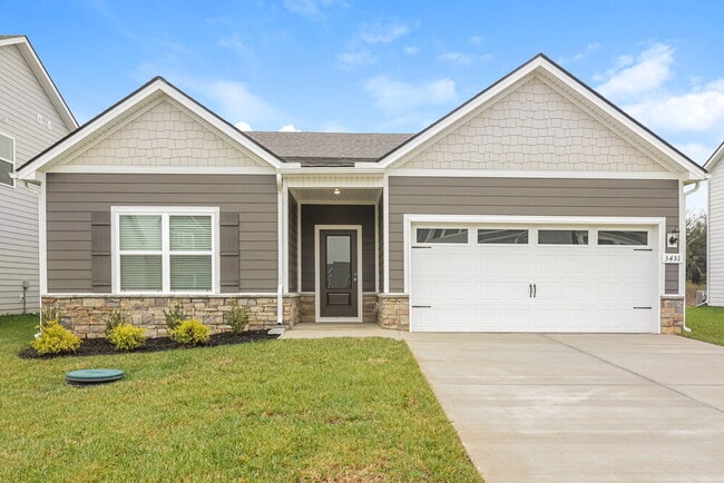 Building Photo - 3451 Quintana Dr