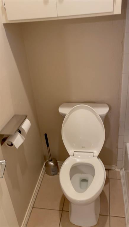 Building Photo - 3206 King St