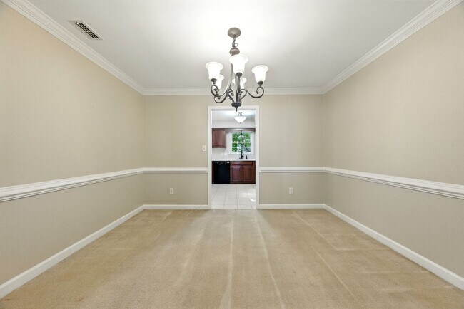 Building Photo - York County 4 BR Coventry House
