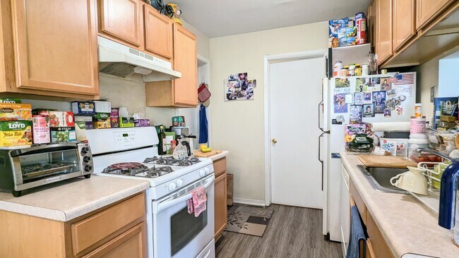 Building Photo - 336 Farmingdale Cir