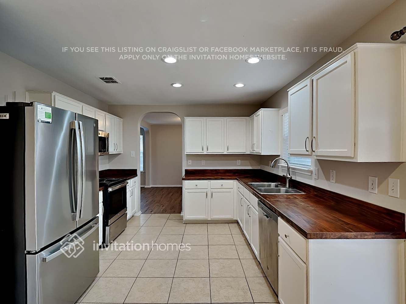 Building Photo - 9010 Clearwood Pth