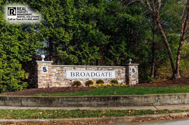 Building Photo - Stunning luxury home in McKay's Mill w/ neighborhood pool, fitness, walking trails and so much more!