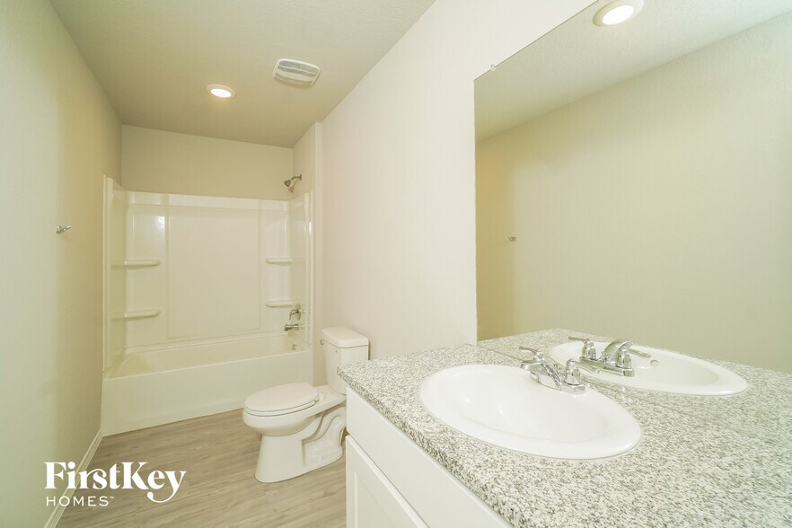 Building Photo - 3314 Carducci Dr