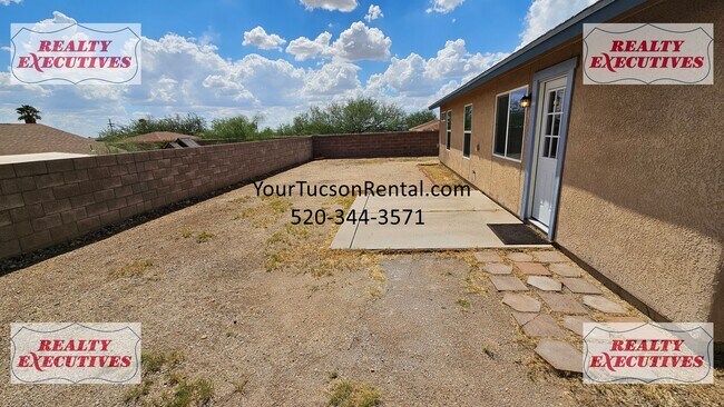 Building Photo - Harrison & Bonanza area - 3/2 with AC