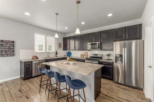 Building Photo - 4205 E Iliff Ave