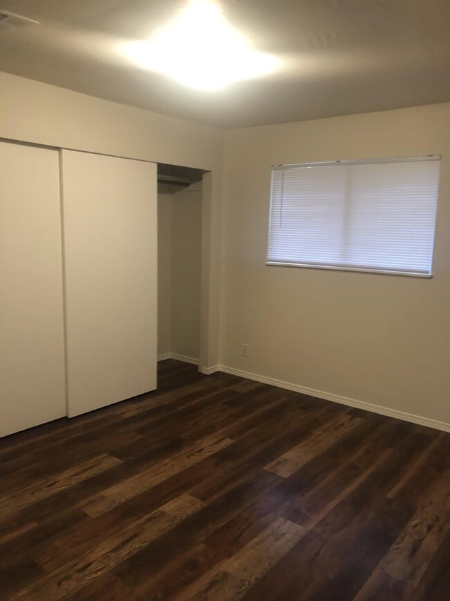 Building Photo - 5744 New Hope Rd