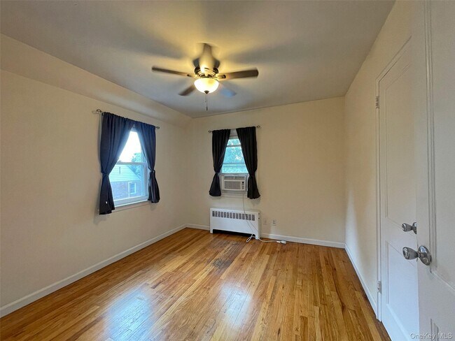 Building Photo - 1058 Palmer Ave