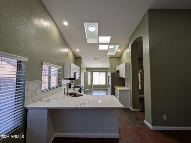 Building Photo - 3121 W Frankfurt Dr