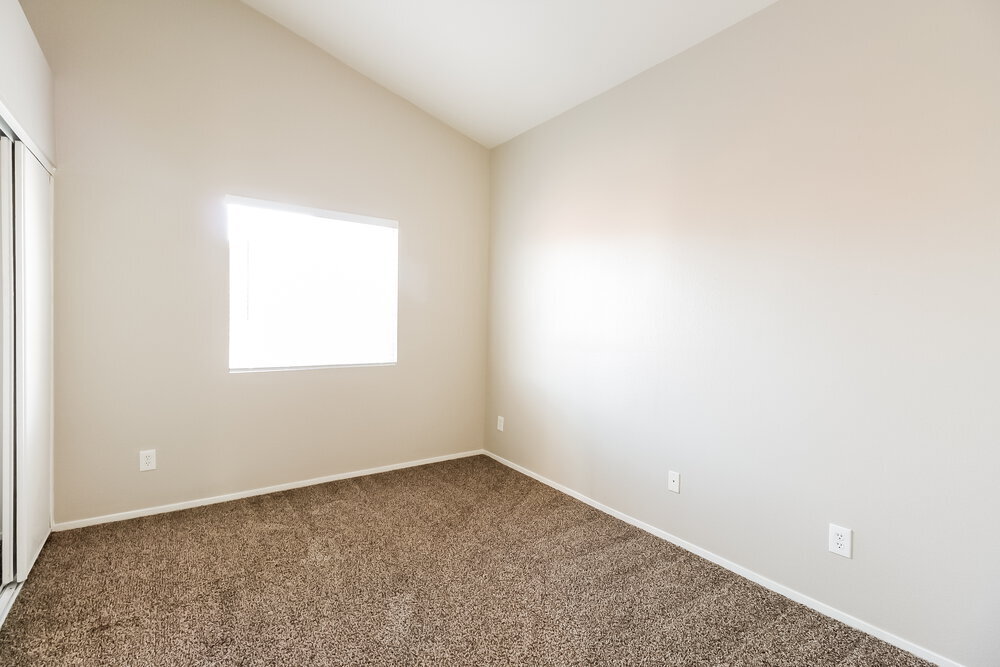 Building Photo - 8832 W Pine Pitch Dr