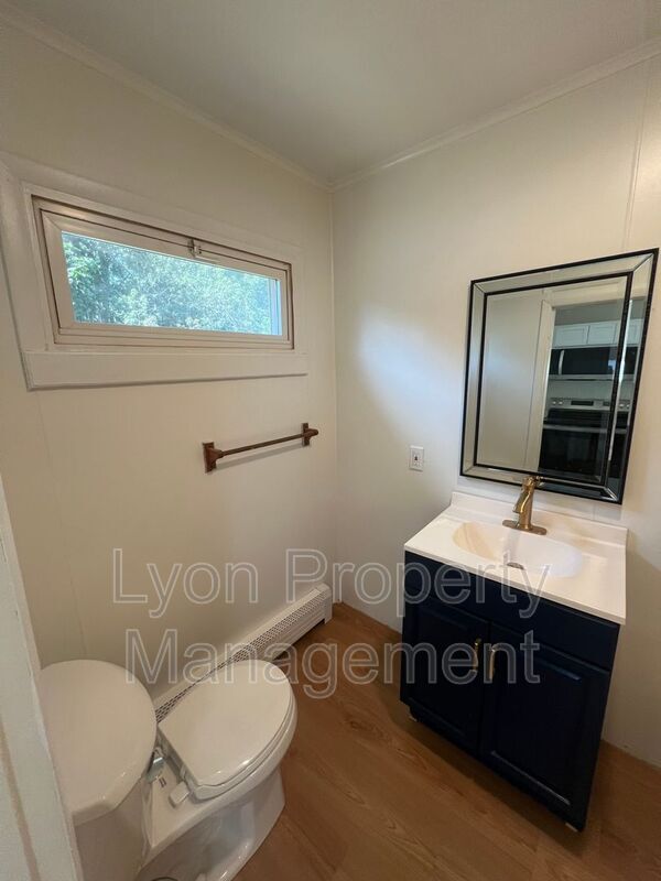 Building Photo - 71 Taftville-Occum Rd