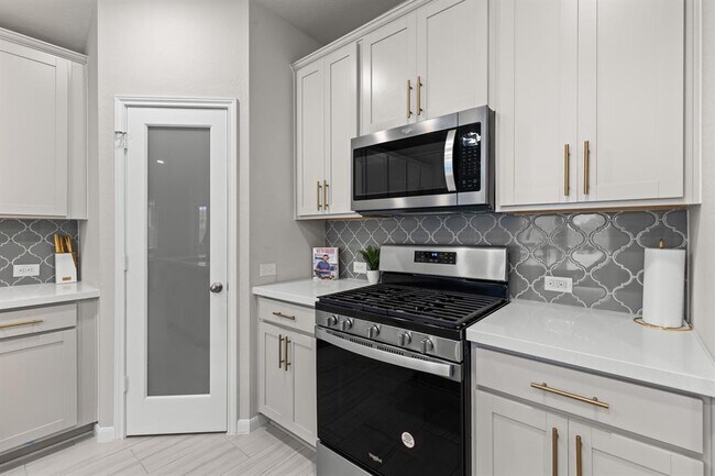 Building Photo - 18715 Brookside Rdg Ln