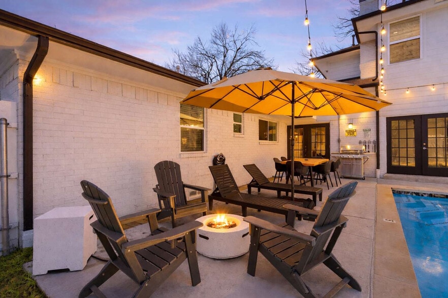 Building Photo - 1308 Glen Cove Dr