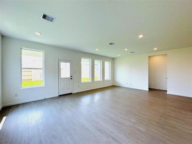 Building Photo - 6815 Harvest Wheat Ln